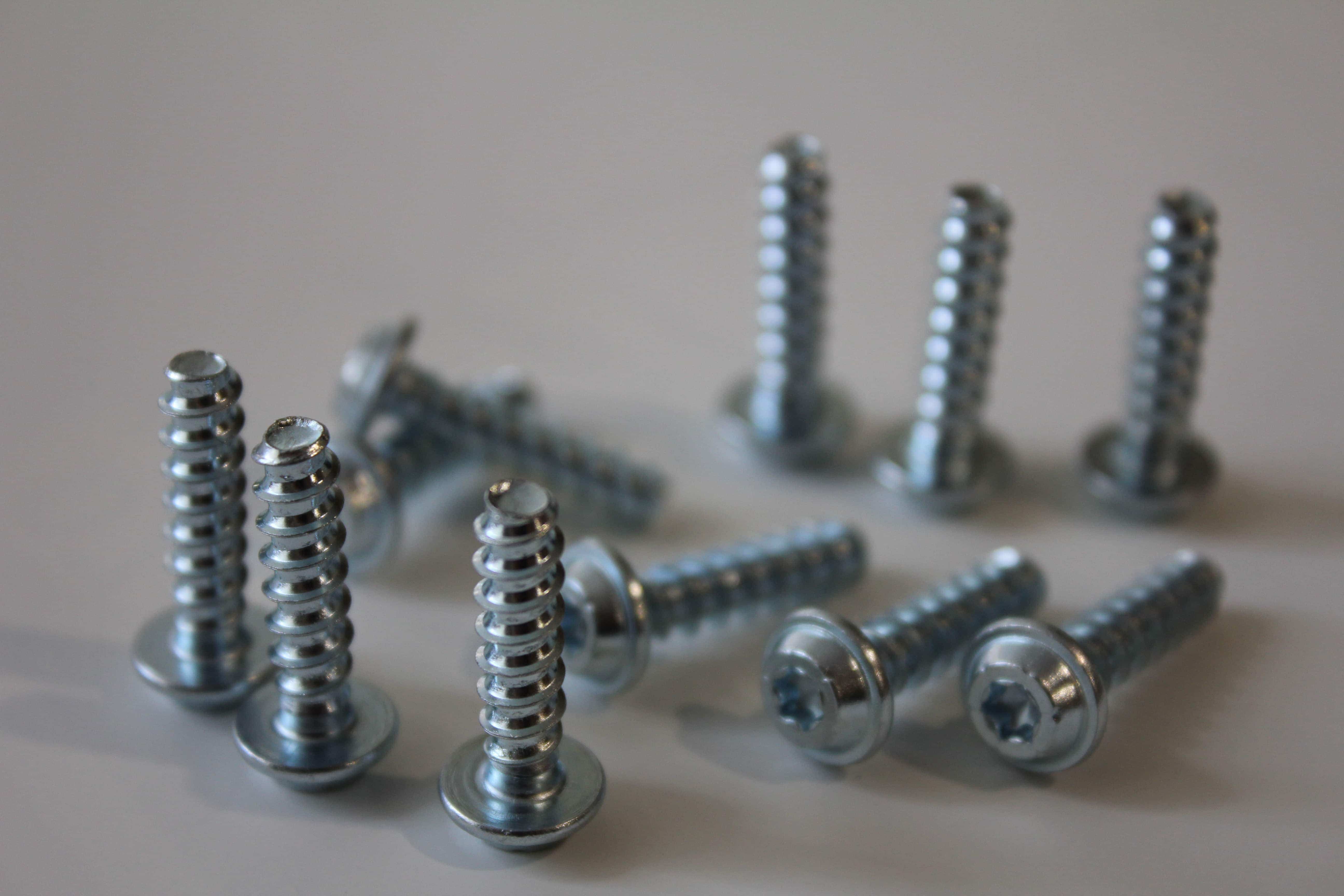 Tornillos para plásticos de RUIZ SYSTEMS